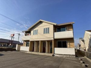 シャーメゾン戸出Ⅱ B205号-1