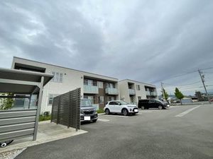 シャーメゾン杉本