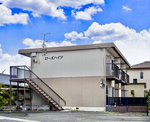 ローズハイツ 0202号-1