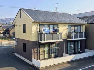 クレール八穂 A202号-1