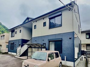 カルティエ弐番館 B201号-1