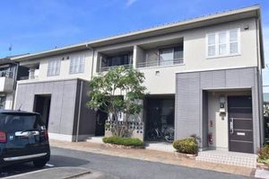 ヴィラーチェ東野