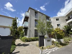 Ｇａｕｄｉ中村日赤