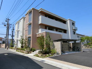 ボン　ショーンス