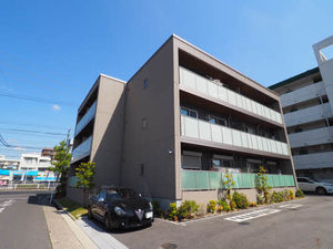 ＬＩＢＹＡＮＧＬＡＳＳ