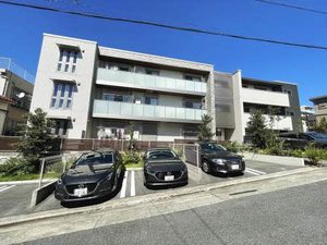 Ｌａ　Ｍａｉｓｏｎ　Ｃｌａｉｒｅ丸山