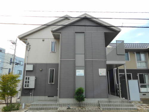 フローラ新田塚 A102号-15