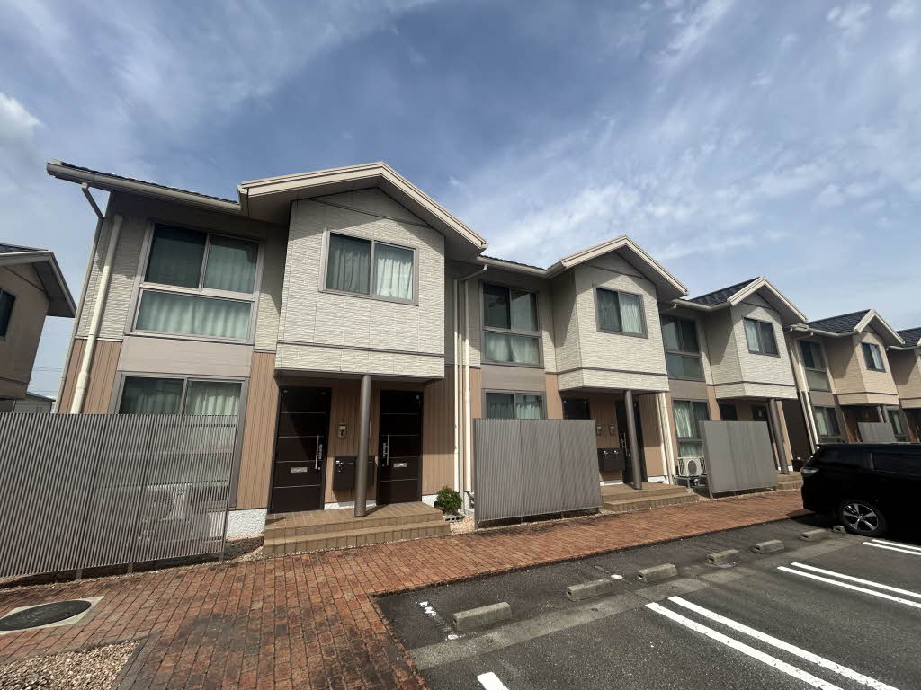 アーバンスクエア