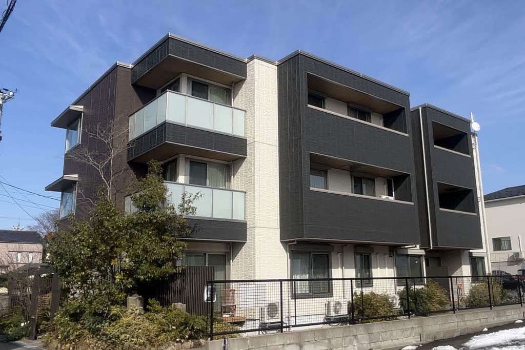 ラ　ベレッサ泉が丘