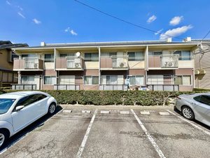 ピースハイツ A201号-1