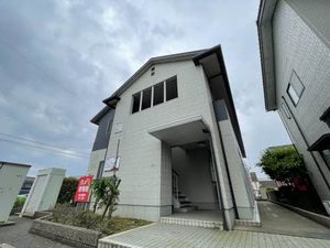 ラ　グラシューズ