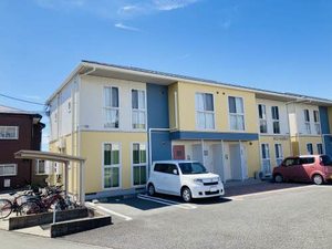 ルミエール久沢西 B201号-1