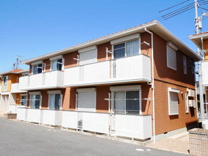 グランドコート B201号-1