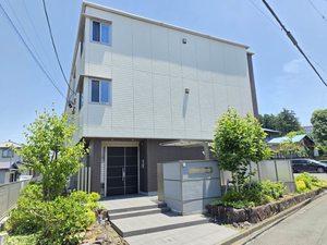 Ｂｌｏｏｍ　Ｓｔａｇｅ