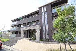 アベニール　ラフィナ