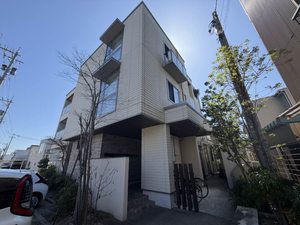 ウィステリア堀川小泉 0202号-1