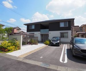 Ｅ　ｃｒａｃｉｅ・Ｋ