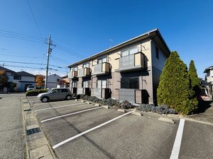 メゾン・ド・ルミエール A101号-1