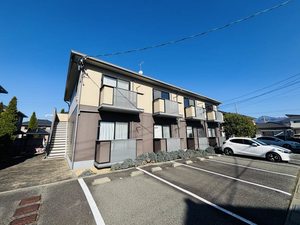 メゾン・ド・ルミエール B201号-1