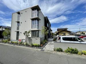 シャーメゾン令