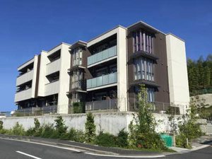 エリオント　ヒル