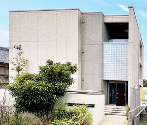 シャーメゾンガーデンズ　ロウクワット 0101号-1