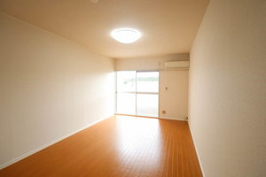 シャルマン山室 0207号-2