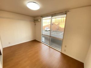 メゾンシャルマン A102号-2