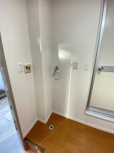 メゾンシャルマン A102号-8