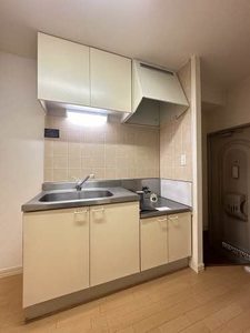 メゾンシャルマン B103号-3