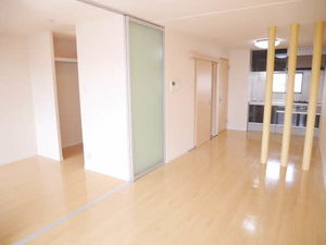 アミューズ松寺 A202号-3