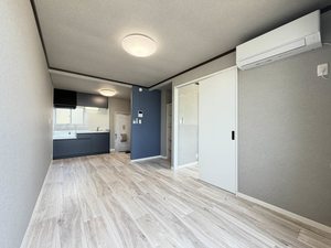サンモール小泉 0101号-2