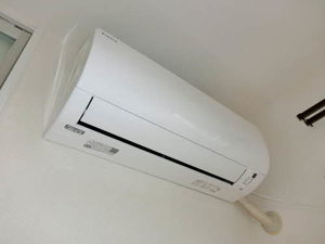 パインヒルズ B102号-7