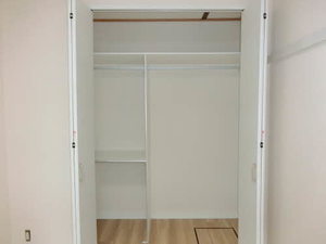 パインヒルズ B102号-10