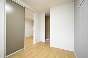 パインヒルズ B203号-3