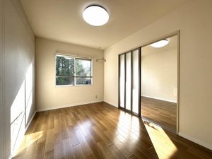 ファミールヒナ B203号-6