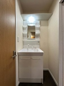 ファミールヒナ B203号-9