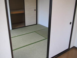 エステート日永 C201号-8