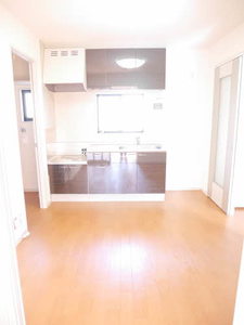 ロイヤルタウン F101号-4