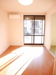 ロイヤルタウン F101号-5