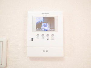 ロイヤルタウン F101号-11