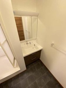 ファミーユ豊が丘 C101号-6