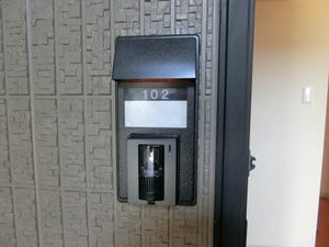 カームエイト D102号-3