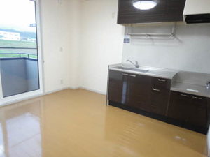 シャーメゾンWING A102号-3