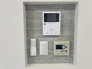 アクシス B103号-8