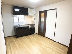 ロージナ中郷 B101号-4