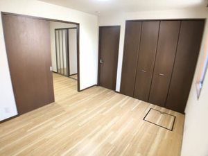 ロージナ中郷 B101号-6