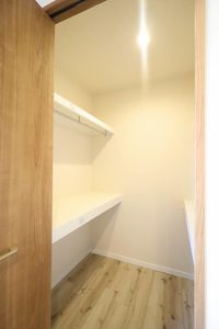 カンファトリー C102号-10