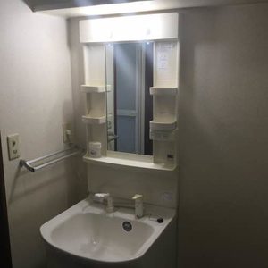 コートハピネス A202号-8