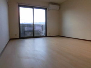 シャーメゾン　杉山 0202号-2